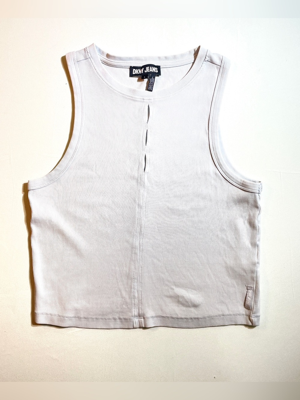DKNY Jeans fitted White Ribbed Crop Tank Top, size: Large